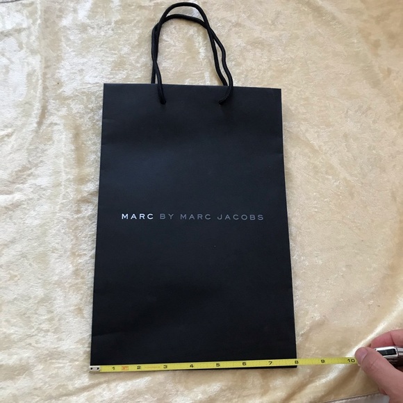 Marc by Marc Jacobs shopping bags - Picture 2 of 6